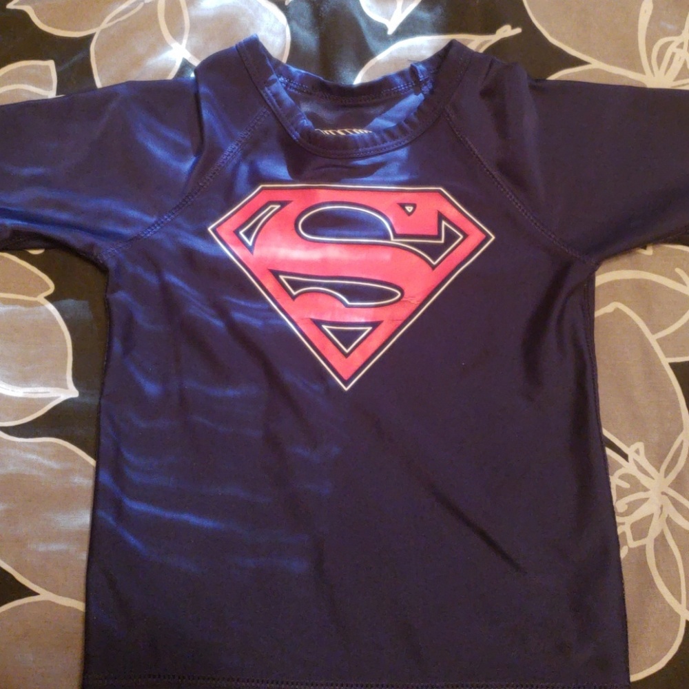 Superman 2T rashguard